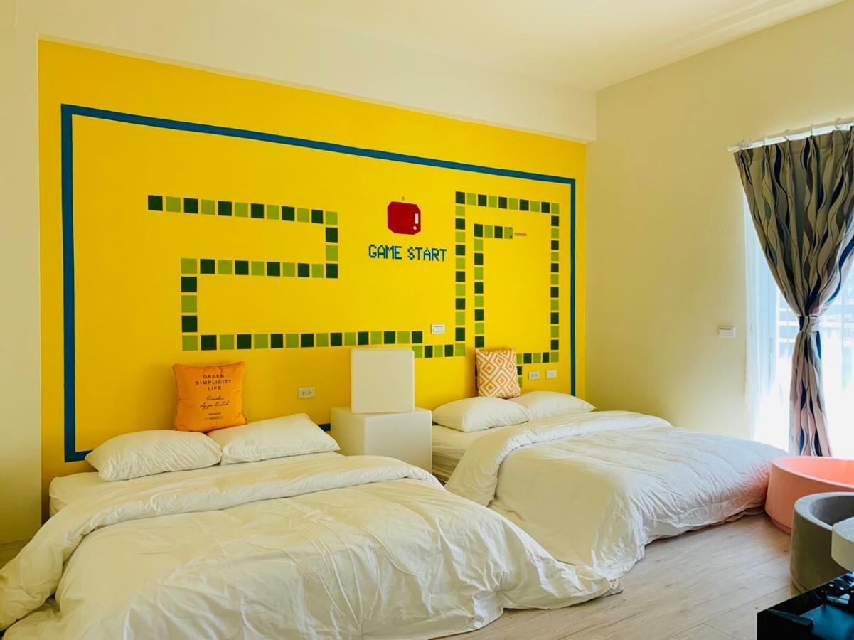 Burano Yellow Villa Hengchun Old Town Exterior foto