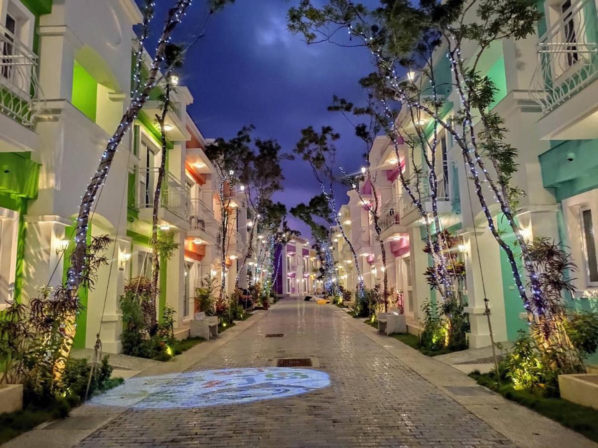 Burano Yellow Villa Hengchun Old Town Exterior foto